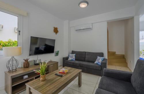 Ayia Napa Villa | Nissi beach Villa 17 with Private pool