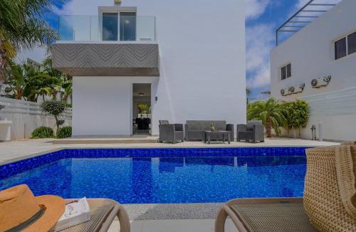 Ayia Napa Villa | Nissi beach Villa 17 with Private pool