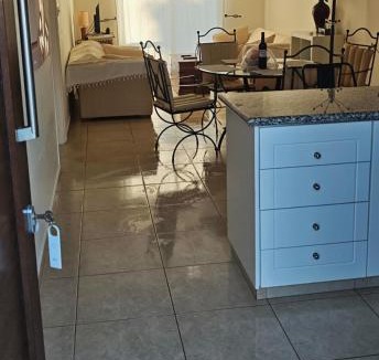 Koloni Apartment | Sunset Green 03