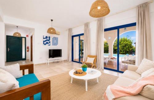 Agios Georgios Pegeias Villa | Villa Poseidonas