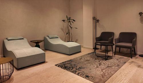 Oroklini Resort | Radisson Beach Resort Larnaca