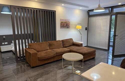 Yenisehir Apartment | Yasemin Residences, Osmanpaşa Street Luxury Apartment