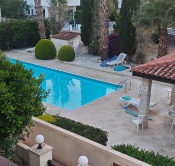 Koloni Apartment | Sunset Green 01