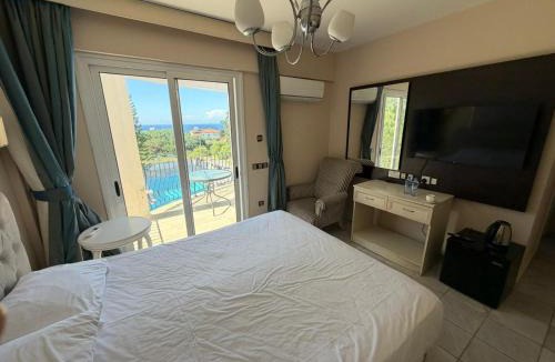 Karaoglanoglu Hotel | Marsin Hotel & Bungalows