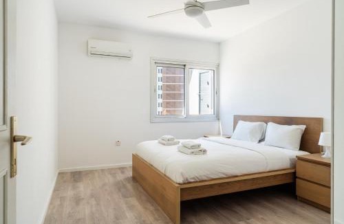 Agios Tychon Apartment | 2BR Modern Apt. w/pool & parking 500m From Beach