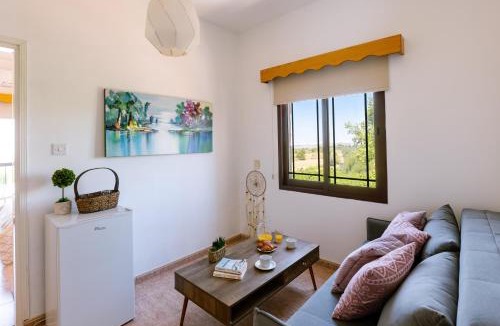 Kathikas Apartment | Kyparissos Apartments Peaceful Studios up the Hill