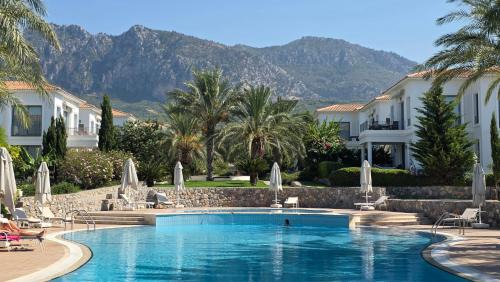 Karavas Apartment | Kyrenia Mountains & Pool Oasis close to the Merit Casino Hotel & SPA
