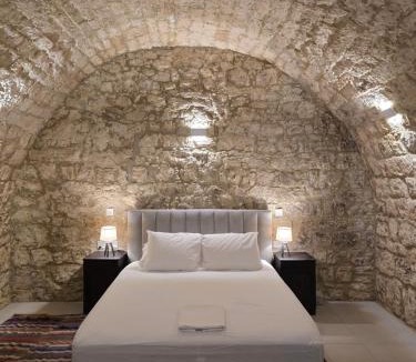 Agios Therapon House | Estia Mylona