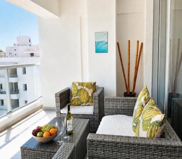 Larnaca City Centre Apartment | Dezo City Center Apartment