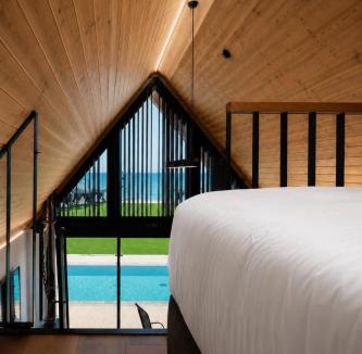 Agios Theodoros Hotel | NOE Suites