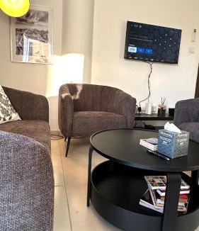 Trypiotis Apartment | Nicosia Central Corner 2BD Walk To Old Town