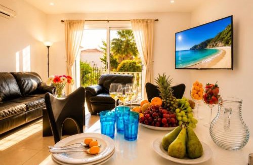 Ayia Napa Apartment | Lovely one bedroom flat in a prime location near Nissi Beach in Ayia Napa with a beautiful terrace free parking and just minutes from the sea and all main amenities