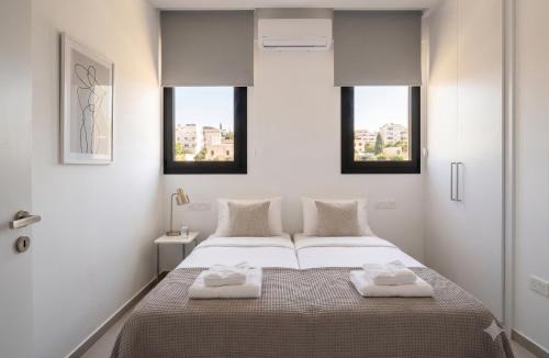 Anarvagos House | Lemonia Modern Maisonette Fresh 3-BDR Family