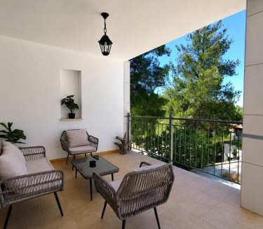 Vasa Koilaniou Villa | Enamorada