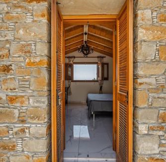 Agios Theodoros Ski Chalet | Margarita's Garden SeaView House in Ayios Theodoros Larnaca