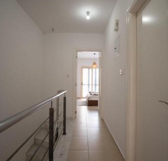 Universal House | Casa Frida Townhouse mit großer Poollandschaft