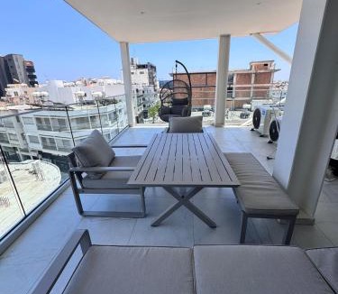 Larnaca City Centre Apartment | Casa Luma - Boutique Apartment - Central Larnaca