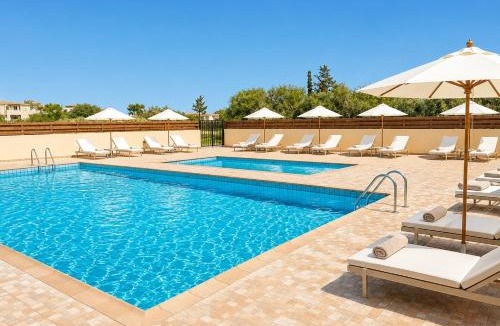 Ayia Napa Apartment | Lovely one bedroom flat in a prime location near Nissi Beach in Ayia Napa with a beautiful terrace free parking and just minutes from the sea and all main amenities