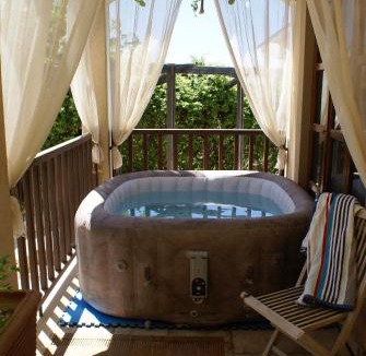 Anogyra House | Olive Tree House