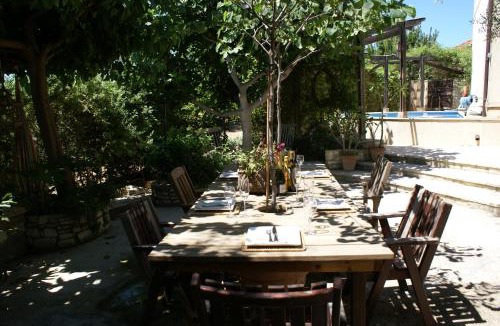 Anogyra House | Olive Tree House