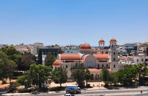 Larnaca City Centre Apartment | The Blue Eye Apartment