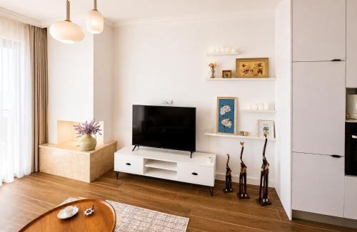 Yeni Erenkoy Apartment | Sea View Penthouse with Jacuzzi & Roof Terrace at Northern Cyprus