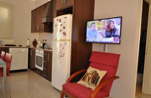 Pervolia House | Sunset Garden Villa