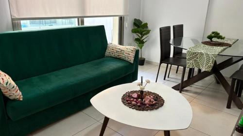 Larnaca City Centre Apartment | Central 1 Bedroom Flat near Finikoudes Beach
