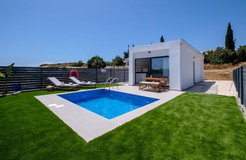 Maroni House | Sea Breeze Studios
