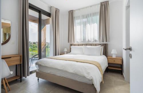 Trachoni Apartment | Park View Retreat Limassol