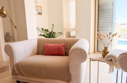 Peyia Town Villa | Luxury Villa Aurelia