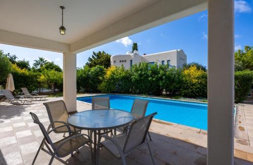 Agios Georgios Pegeias Villa | Azzurro Holiday Villas