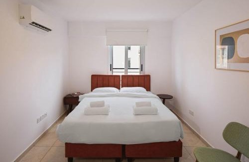 Kiti Apartment | Modern 2BR Apt with Pool & Balcony in Kiti