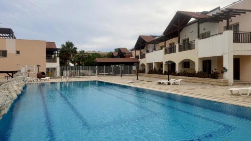 Kiti Apartment | Beautiful Stay Near the Beach