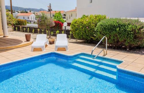 Peyia Town Villa | Villa Jasmine Rose