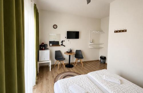 Historical Center Apartment | Smart Comfort RoomN8 with Balcony Private Bathroom in best Location Beach 250m