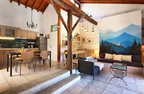 Apsiou House | Blue Cottage