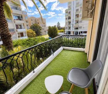 Limassol Apartment | Modern Studio Nr 10 private Kitchenette and Bathroom