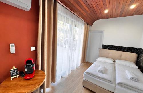 Limassol Apartment | Modern StudioNr3 Kitchen bathroom Terrace