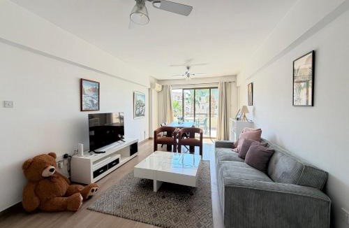 Larnaca Apartment | Kathryn's Cozy Apartment