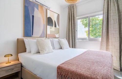 Oroklini Apartment | Alma Mediterranean Family Suite 2BR and Sofa-bed