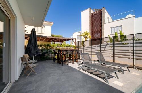 Pernera Villa | No.7 Athena Beach Villa, Pernera