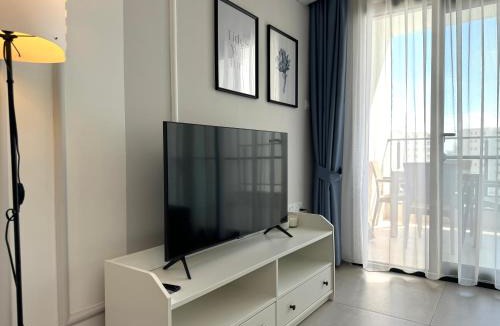 Trikomo Apartment | Caesar Resort & Spa Collection Studios Pools & Long Beach