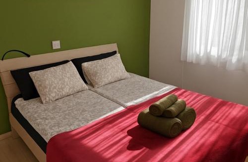Chlorakas Apartment | Apartment with sea view!