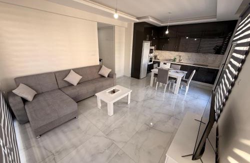 Zeytinlik Apartment | Avantgart Plus Site, 2 bedrooms, in the center of Kyrenia