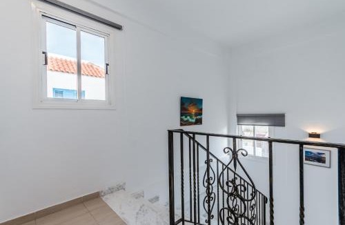 Agios Theodoros House | Seaview Sanctuary House