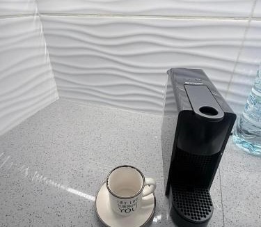 Strovolos Apartment | La Vie Royale Suite