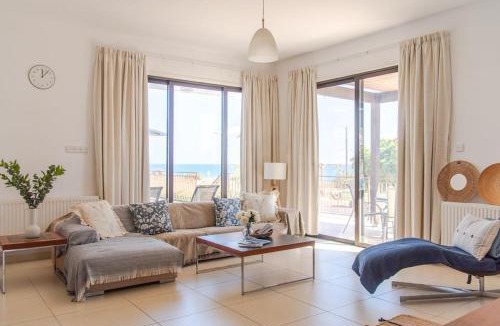 Agios Theodoros Villa | Villa Hera