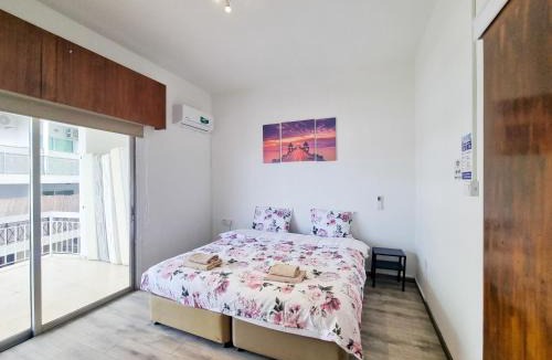 Larnaca City Centre House | CityCenter Rooms Next to the Beach