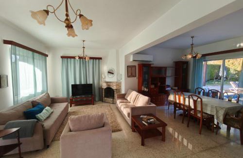 Pegeia House | Villa Koralia